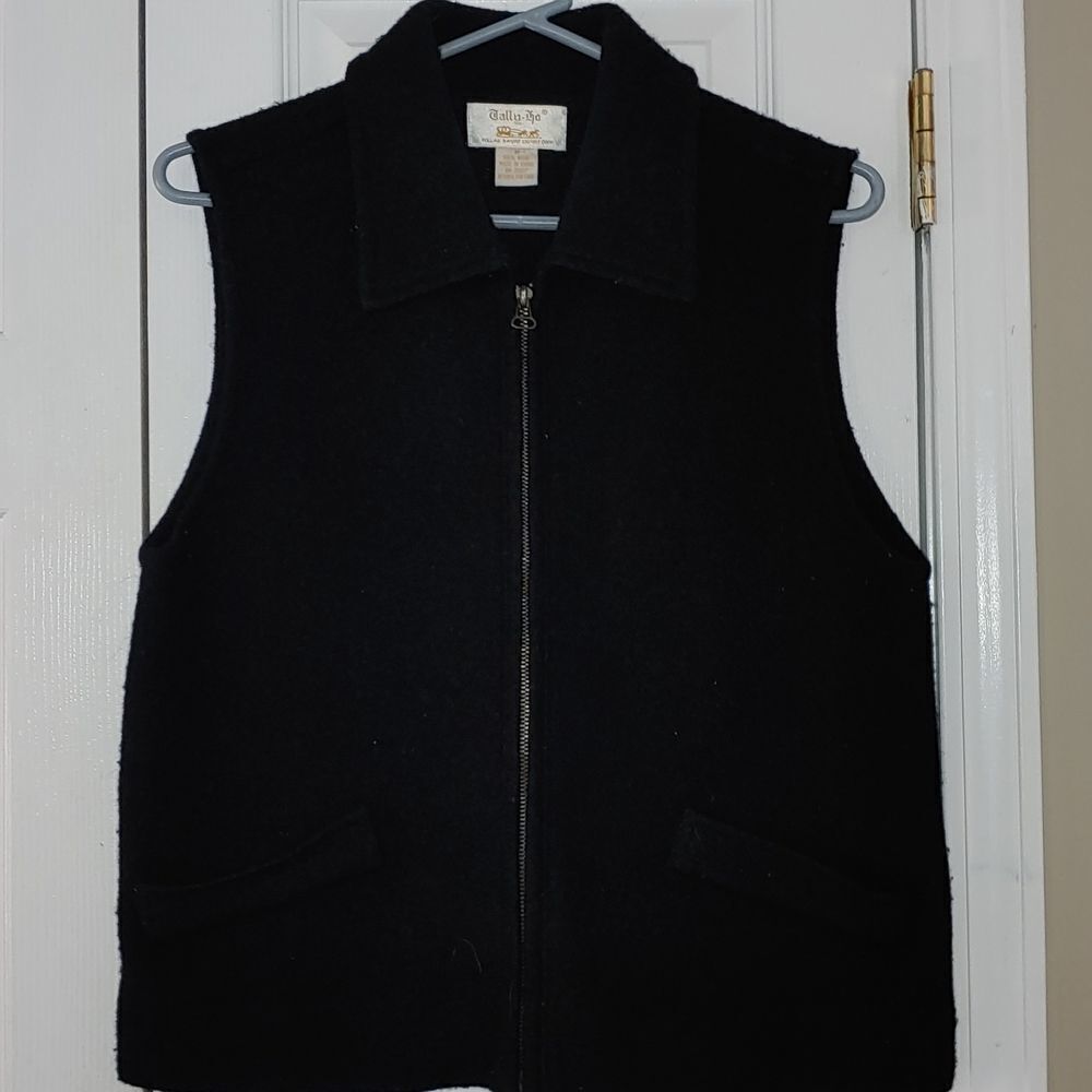 Vintage Tally Ho Women Black Sweater Vest Cardigan 100% Wool  Sz M
